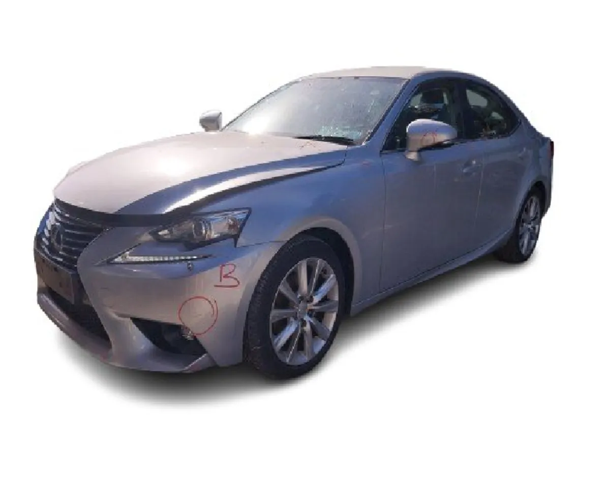 2015 Lexus IS300H For Breaking/Dismantling - Image 1