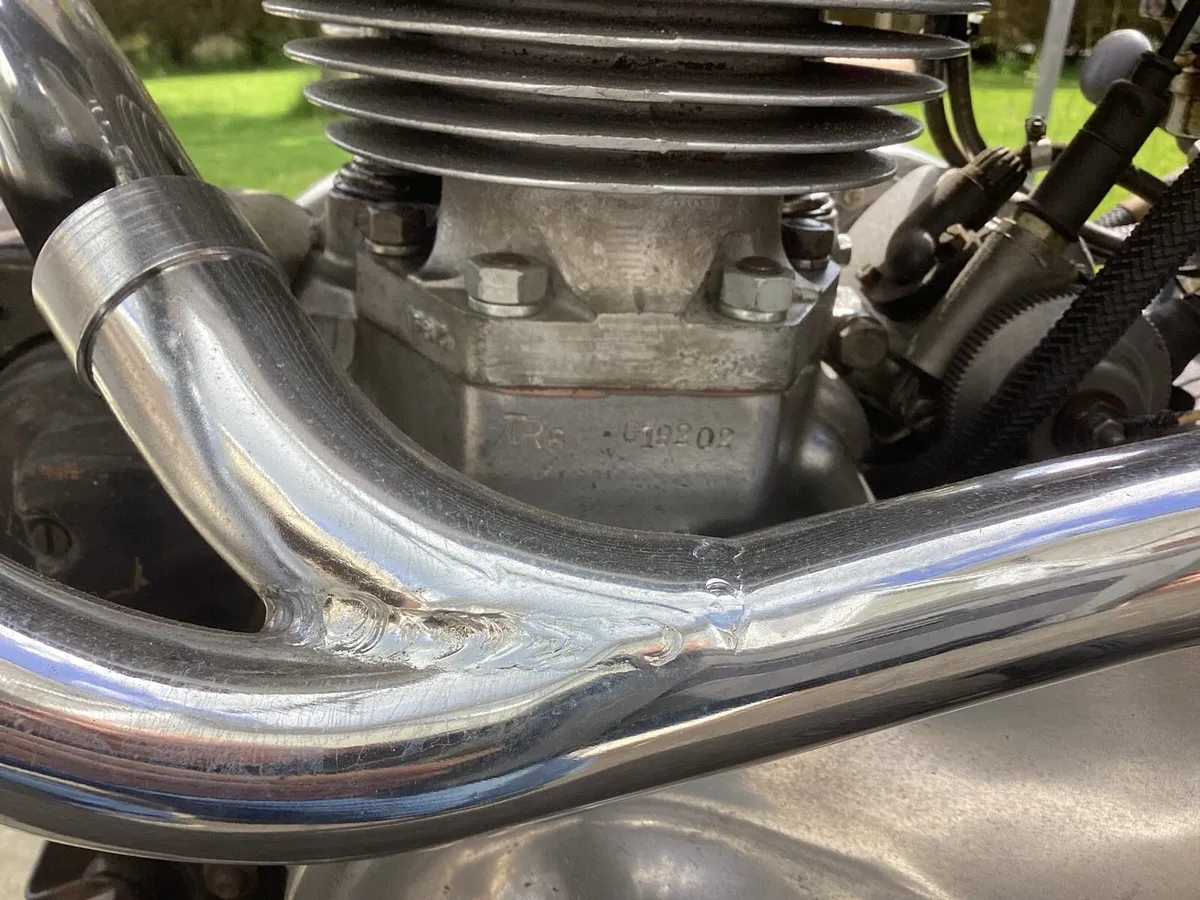 Triumph Tr6 Trophy 650 Motorcycle - Image 3
