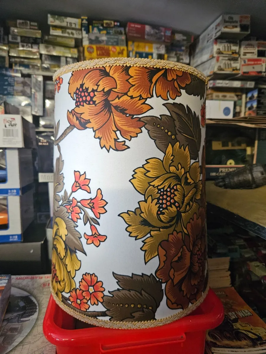 Vintage Retro Lamp Shade - Image 1