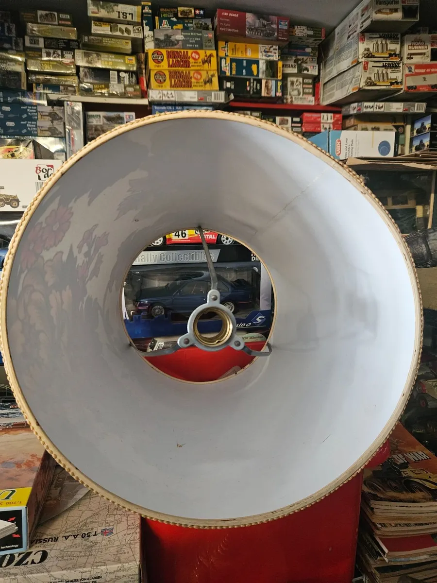 Vintage Retro Lamp Shade - Image 2