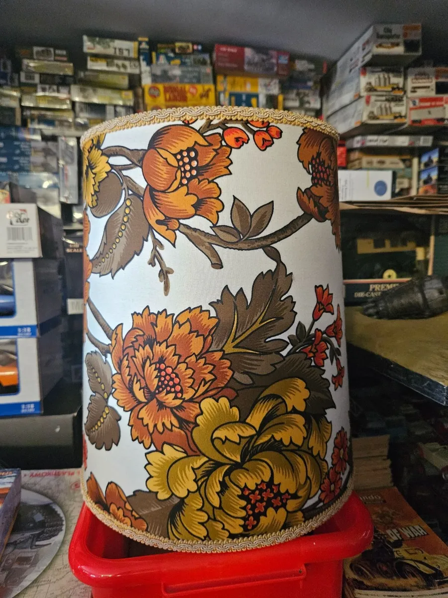 Vintage Retro Lamp Shade - Image 4