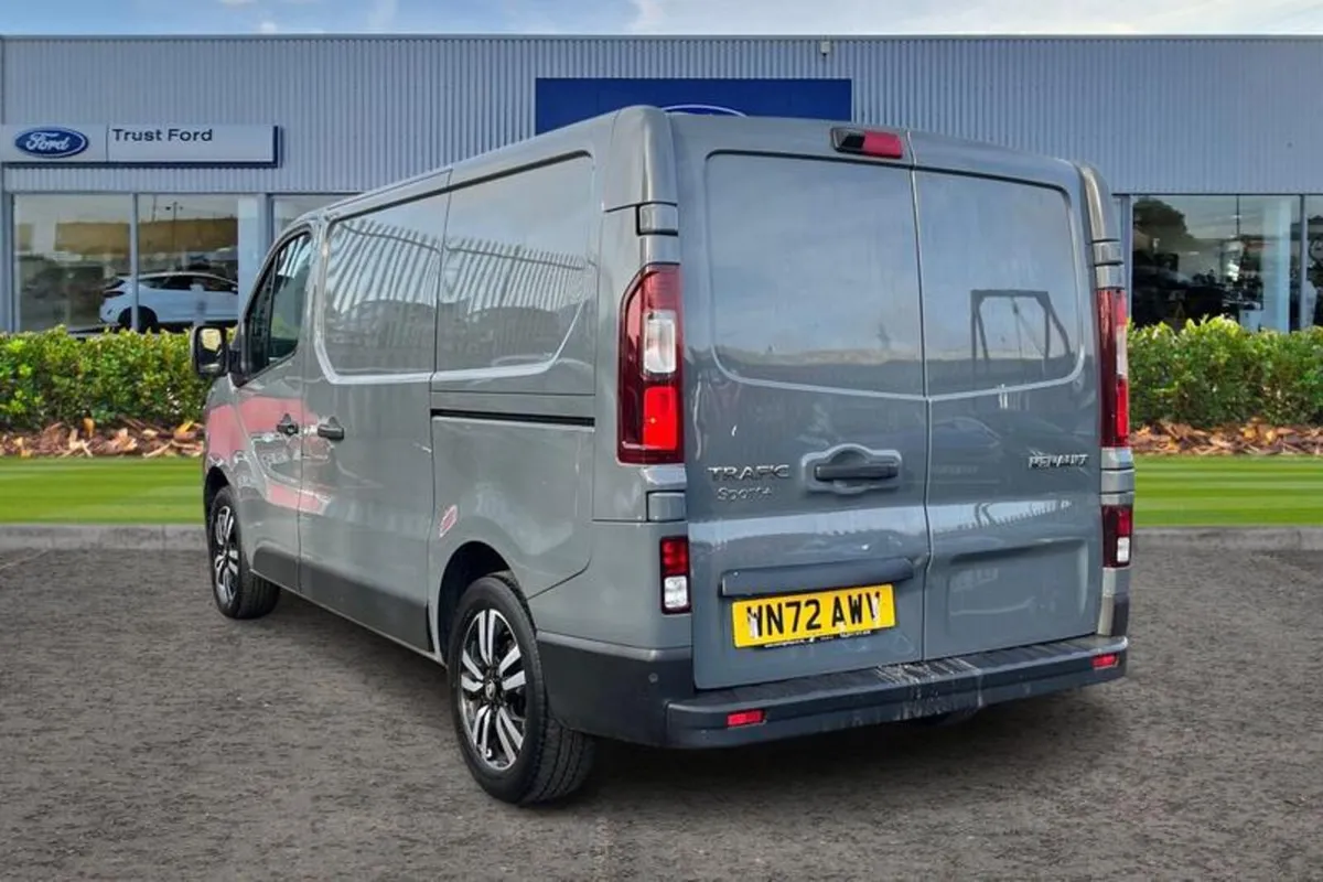 Renault Trafic SPORT+ - Image 2