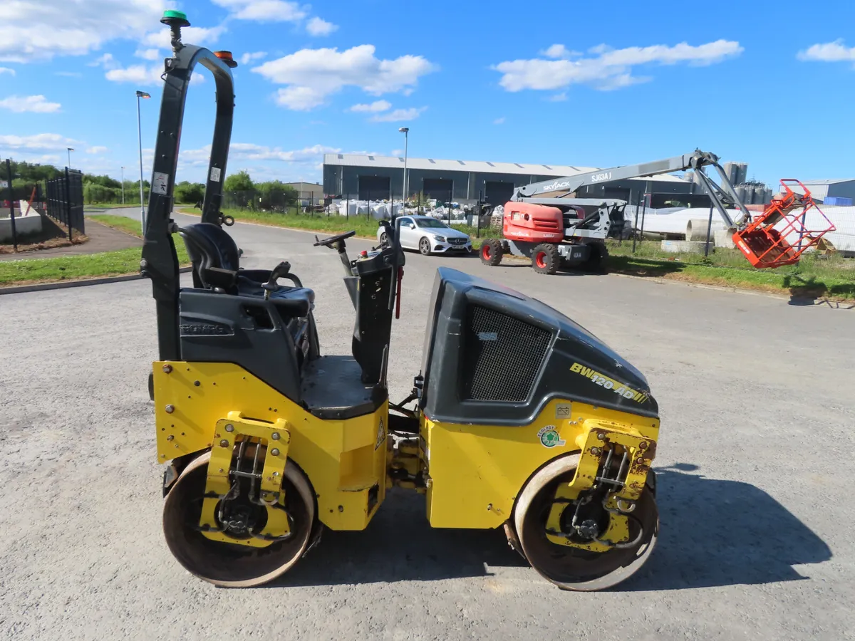 Bomag 120 - Twin Drum Roller - Year 2020 - 50 Hrs - Image 3