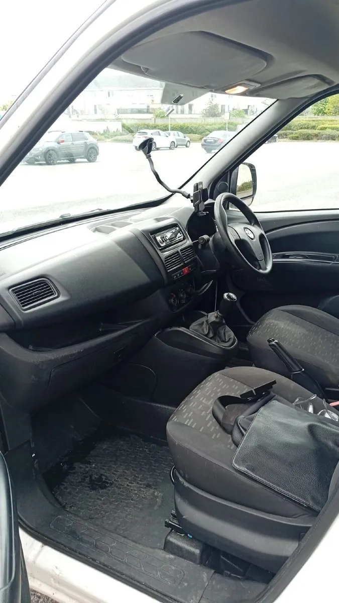 Vauxhall Combo 2013 - Image 4