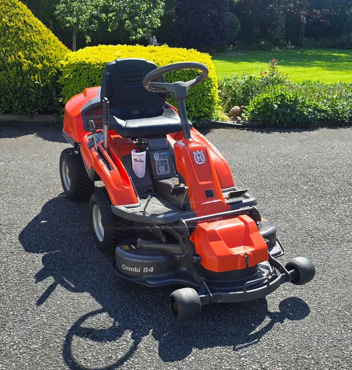 Husqvarna R214TC - Image 4