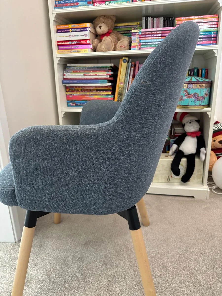 Chair - Image 2
