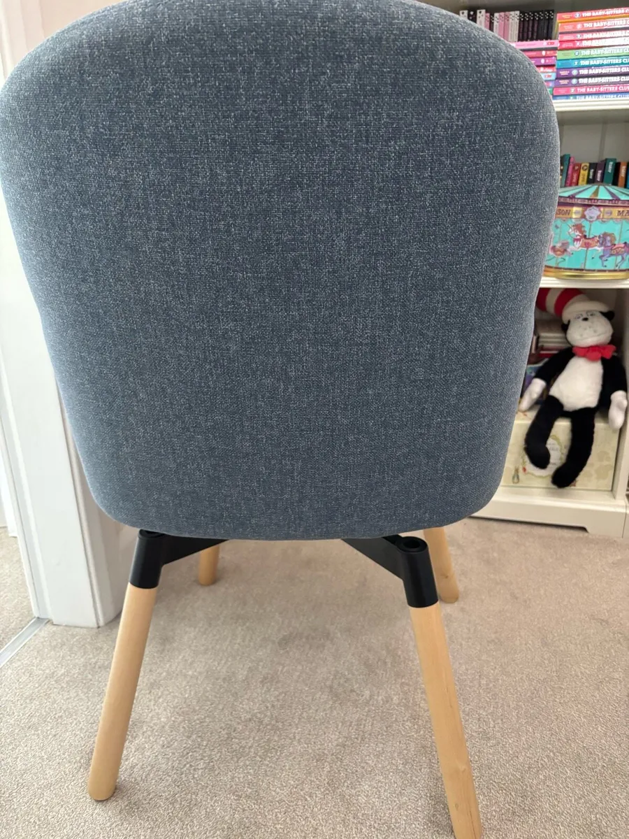 Chair - Image 3