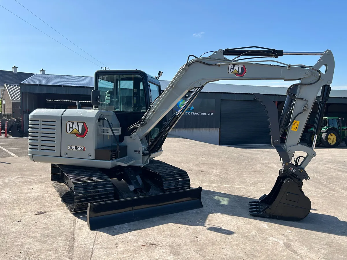 2019 Caterpillar 305.5E2 (6 Tonne) - Image 1