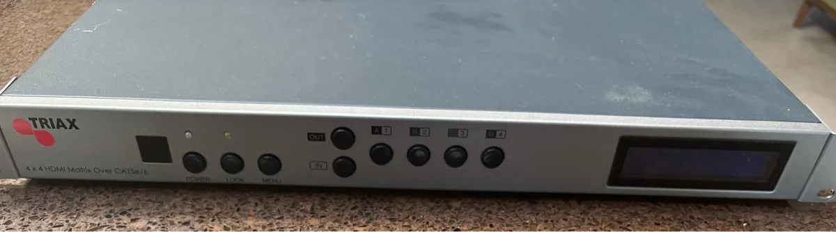 TRIAX 4K 4x4 HDMI MATRIX SWITCH - Image 1