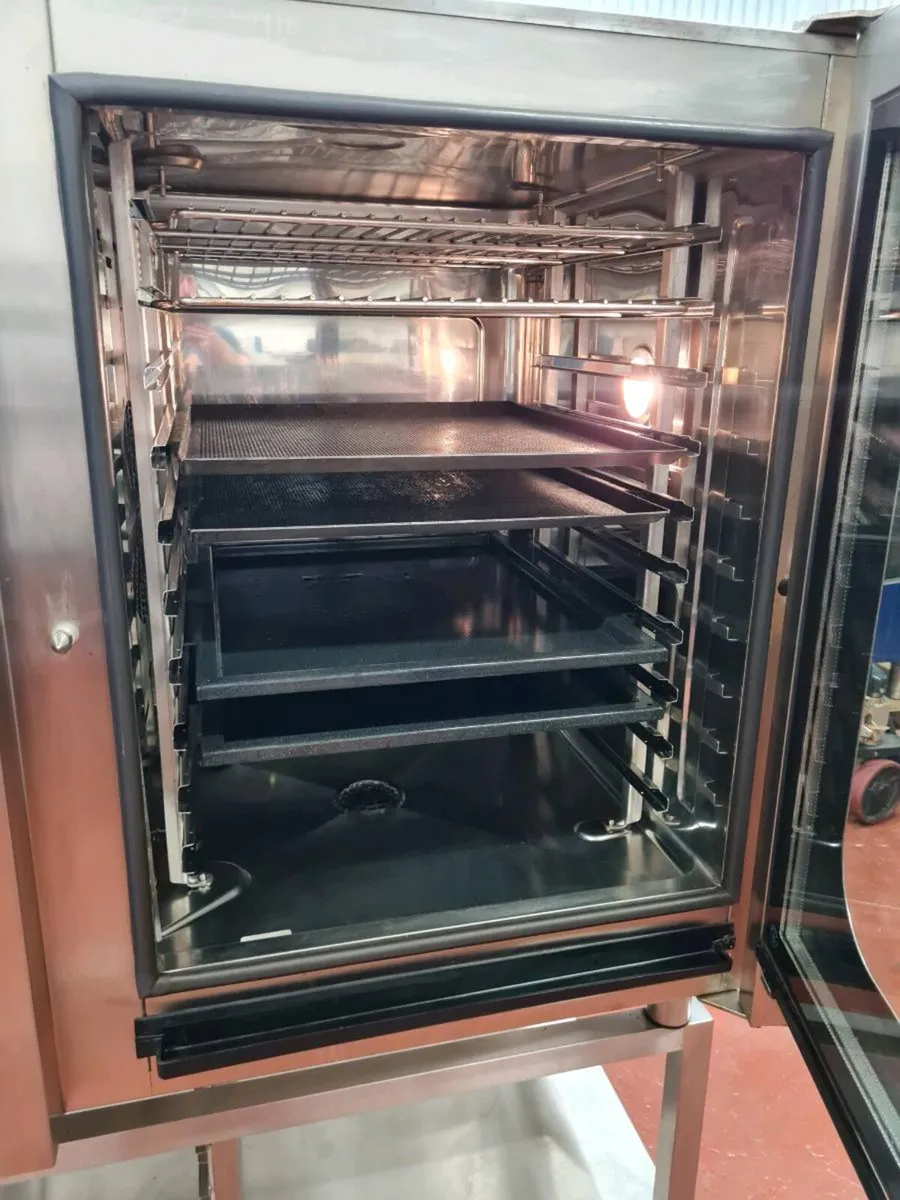 MKN FLEXICOMBI Lpg Gas Combi Oven - Image 4