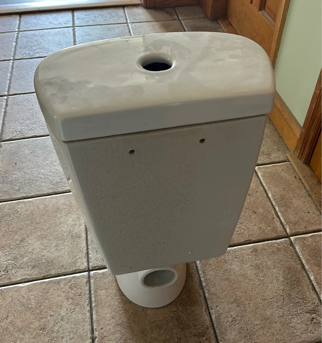 Toilet - Image 4