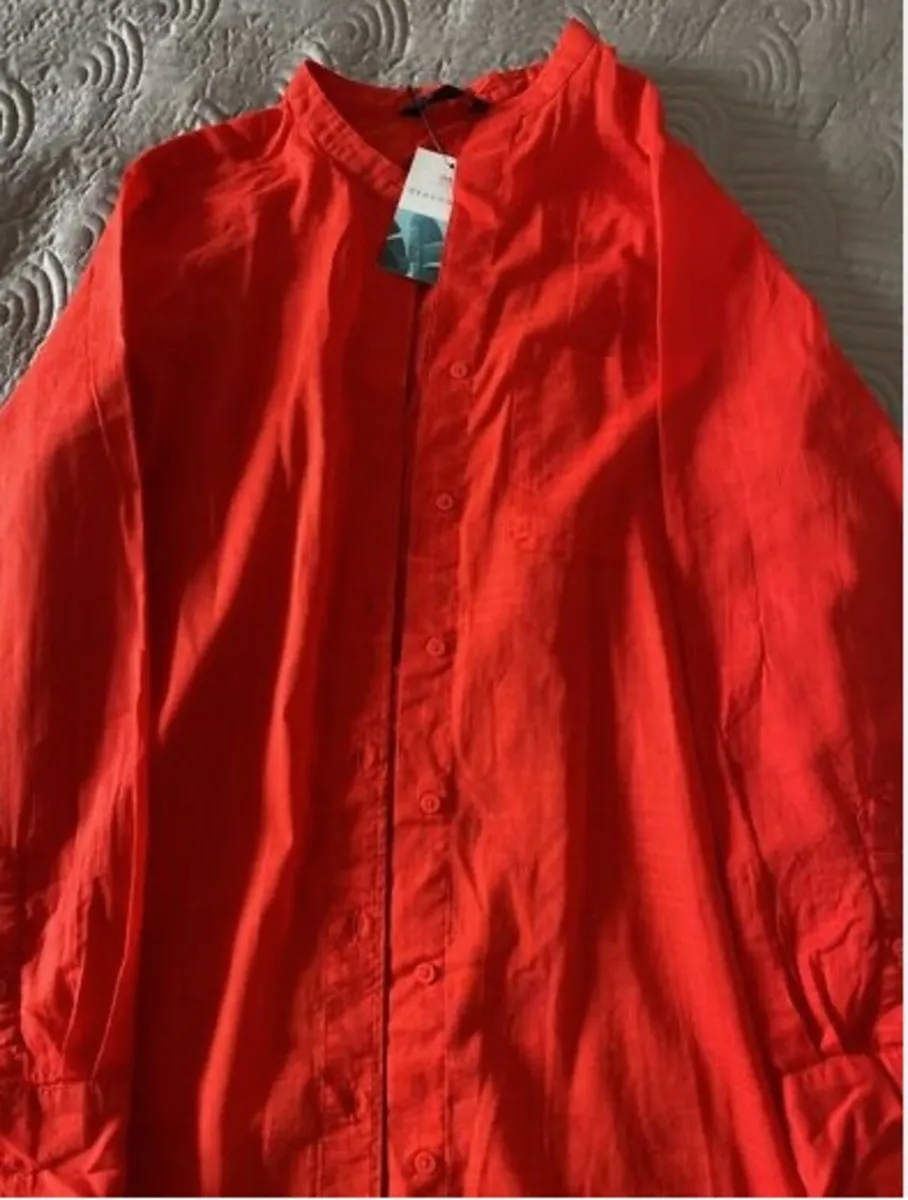 BNWT Marks and Spencer's Beach Shirt Size 12 UK - Image 2