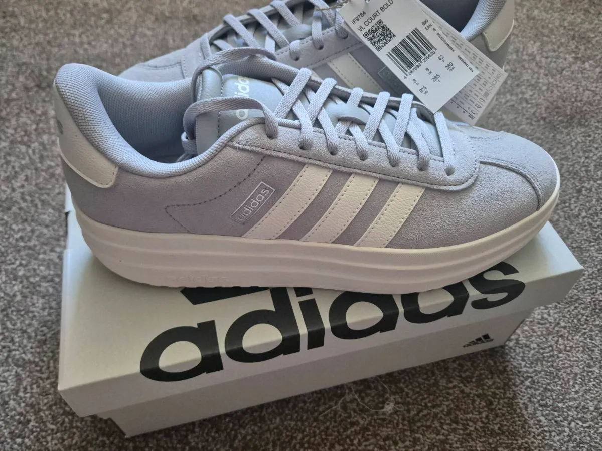 Adidas Lifestyle Court
VL Court Bold Shoes - Image 2