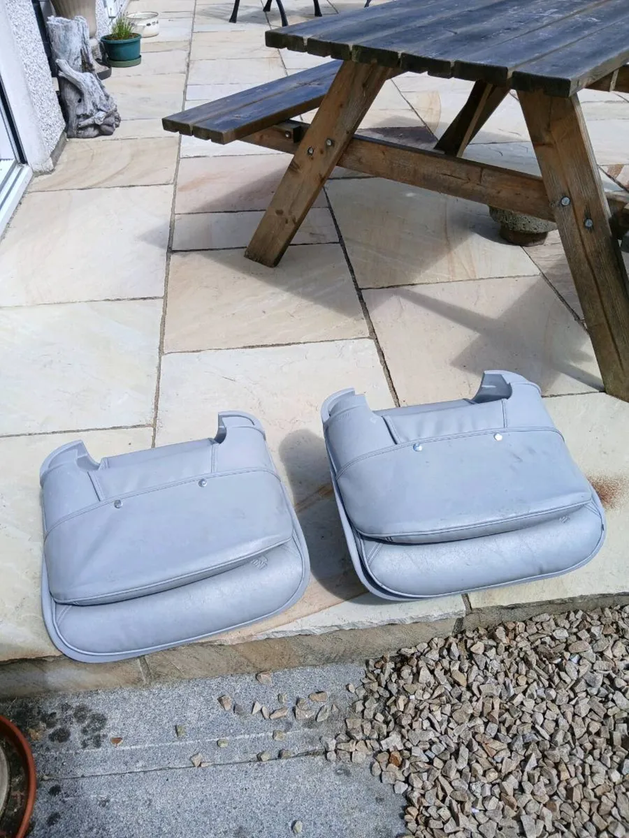 Boat seats - Image 2