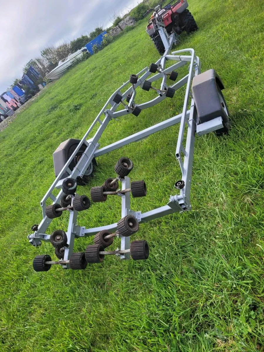 Roolercoster boat trailer - Image 2