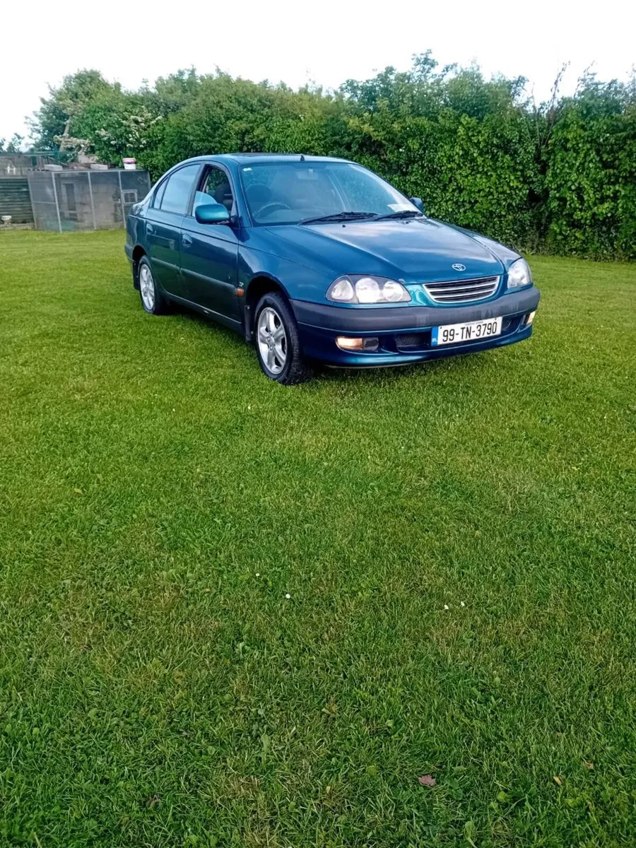 Toyota avensis - Image 1
