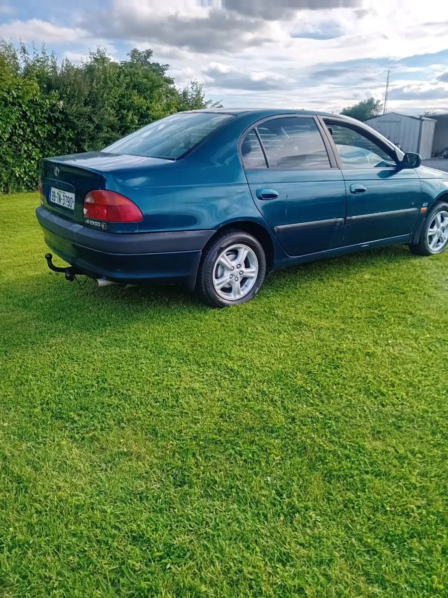 Toyota avensis - Image 2