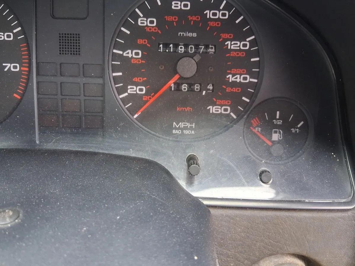 Audi 80 convertible - Image 4