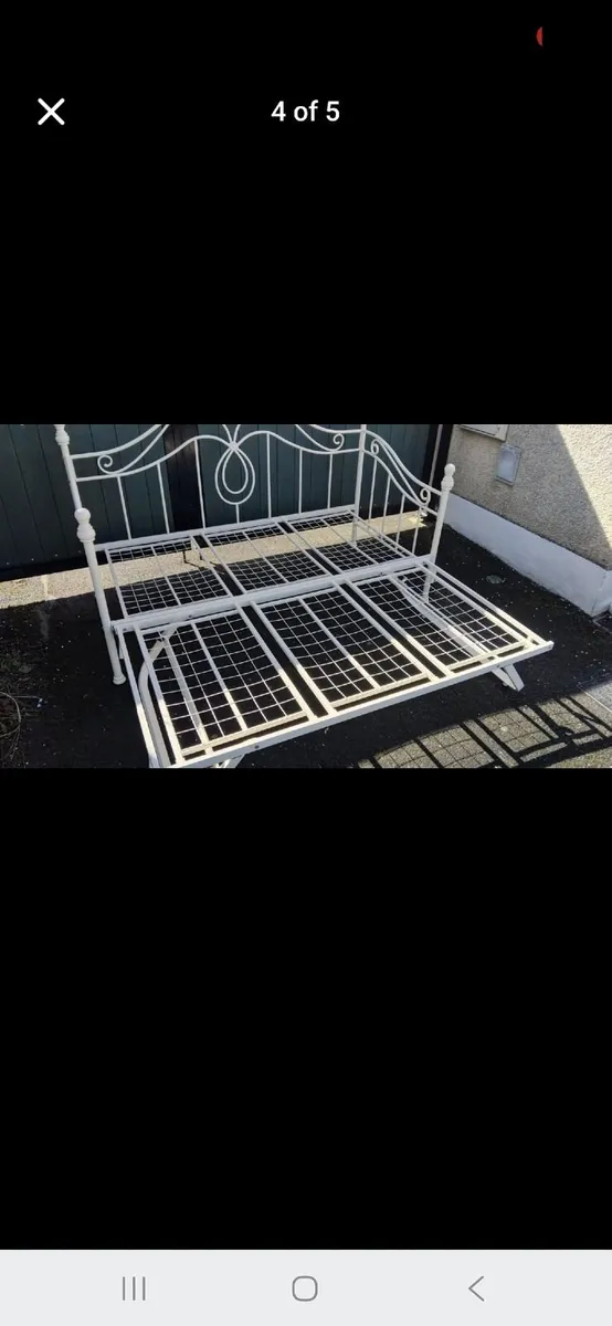 Metal day bed - Image 2