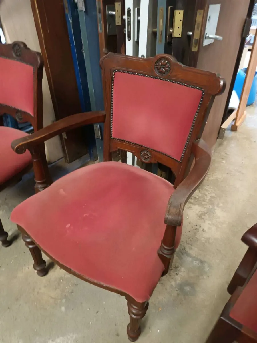 Carver Chair - Image 2
