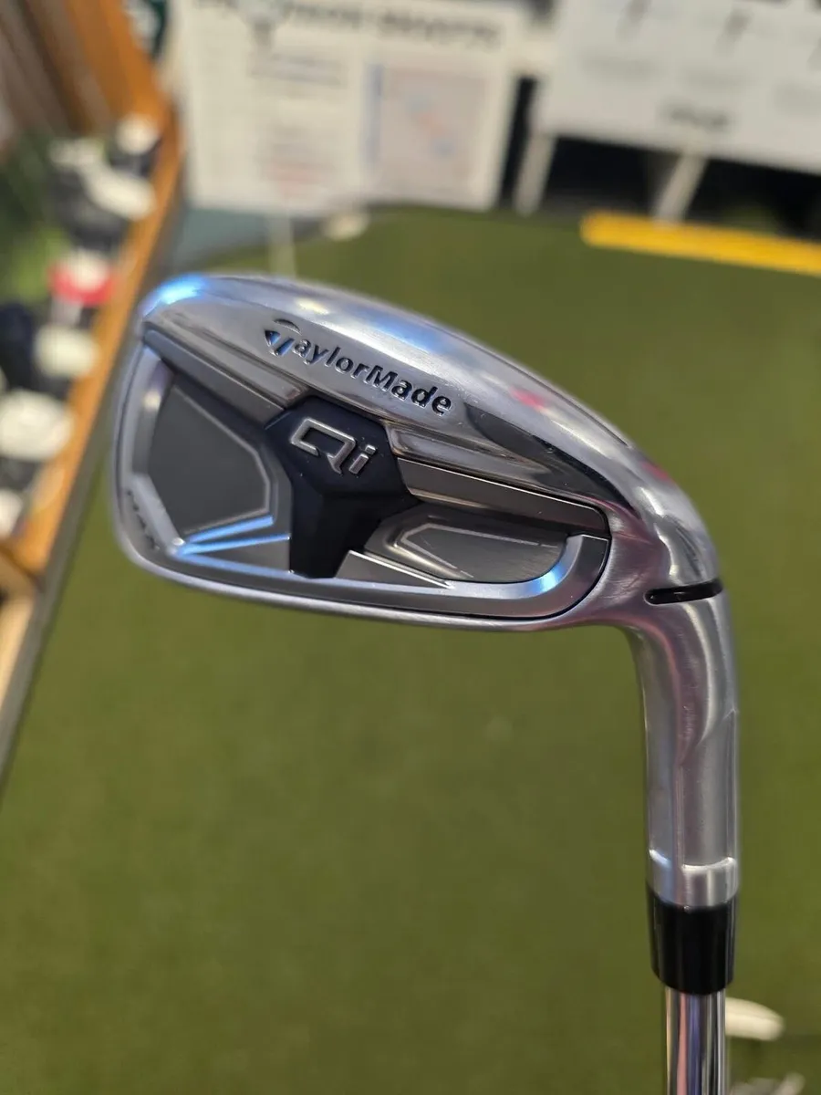 Taylormade Qi Irons - Image 1