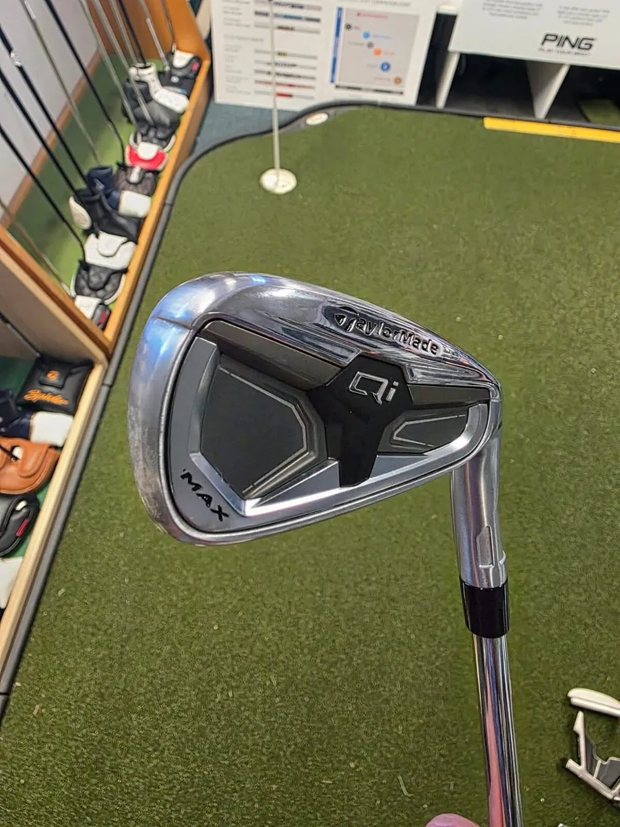 Taylormade Qi Irons - Image 3