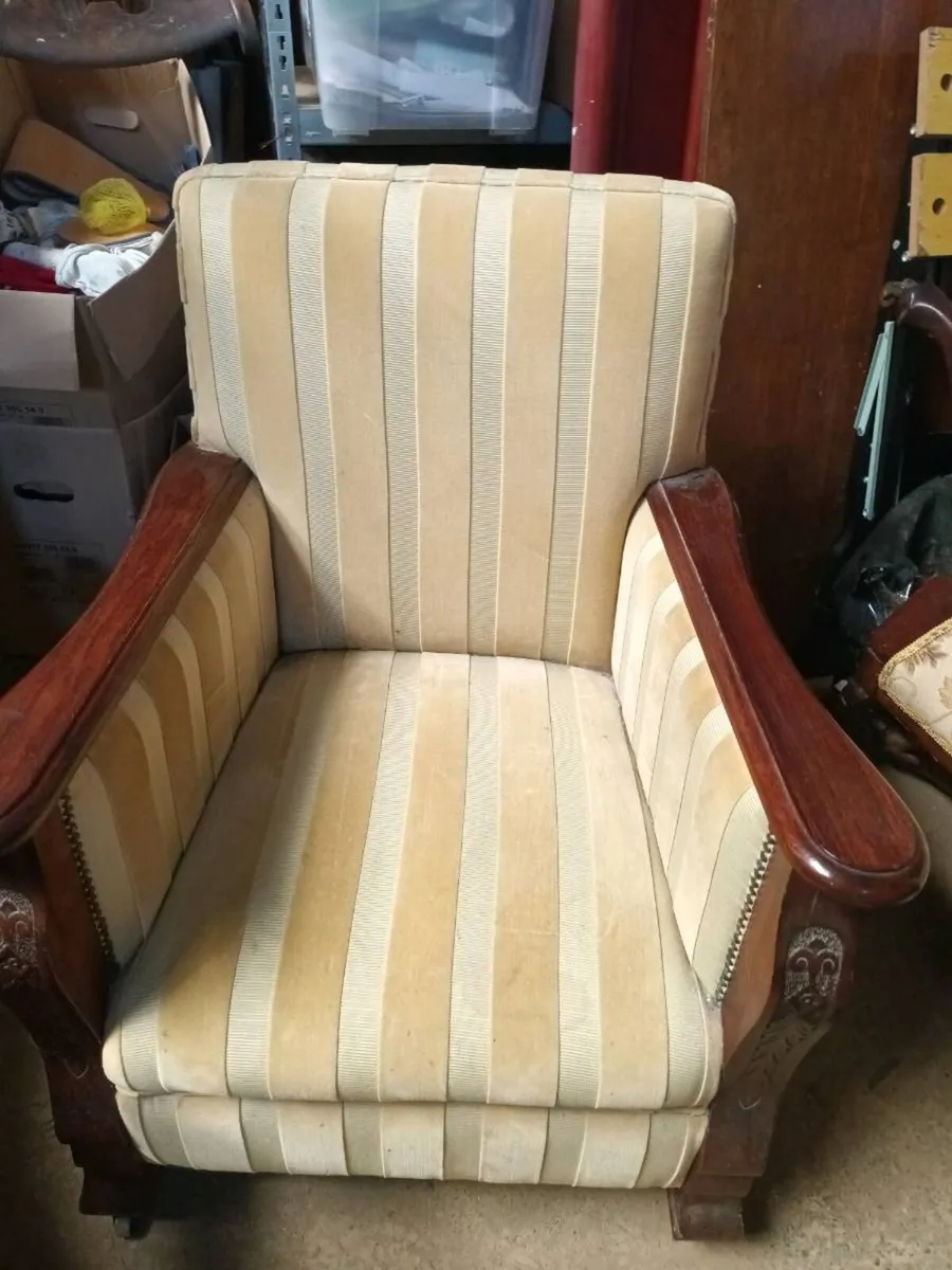 Armchair - Image 2