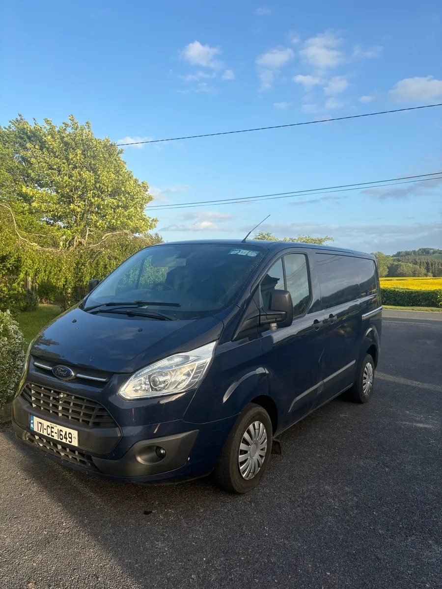 Ford transit custom DOE 04/27 - Image 1