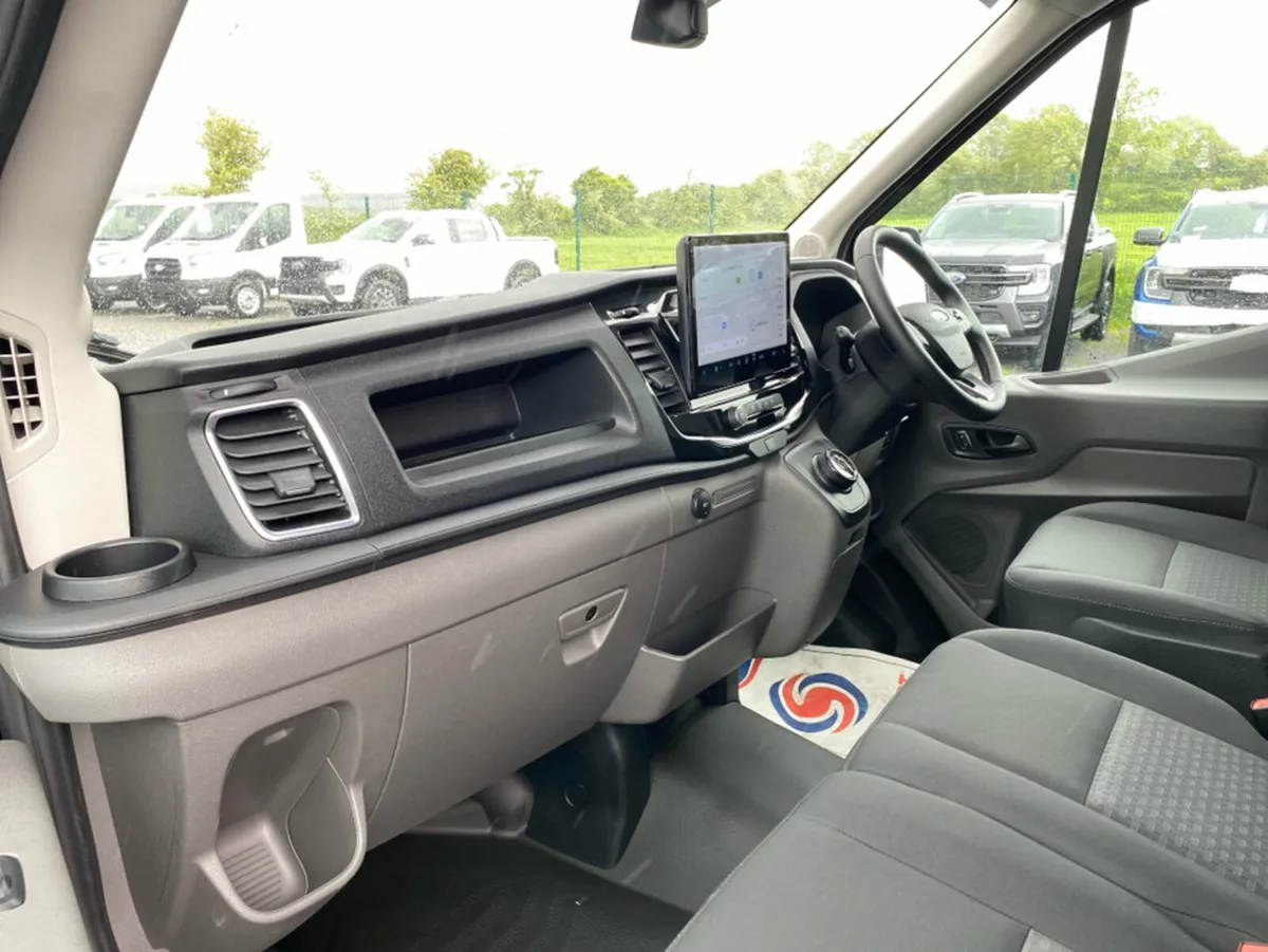 Ford Transit E-Transit 350 Trend LWB - Image 4