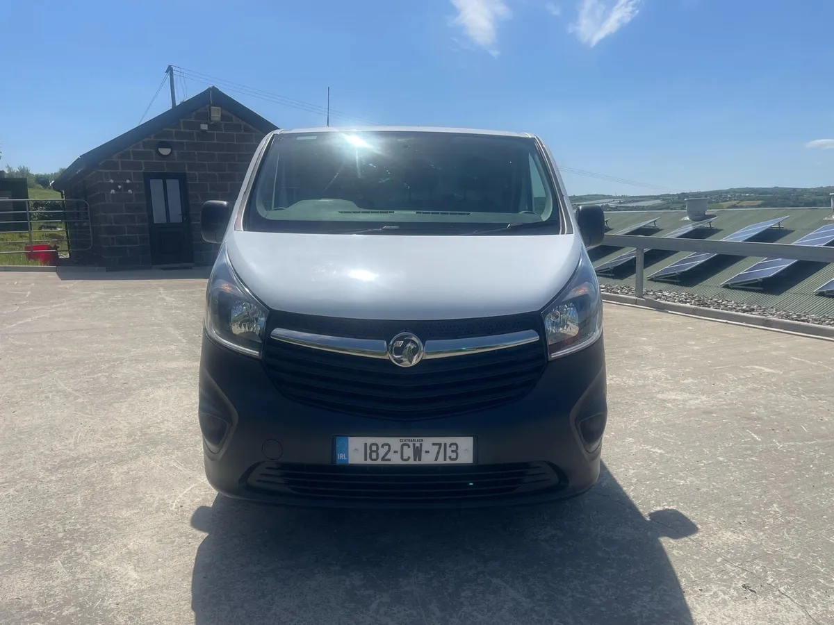 2018 Vaxhaull Vivaro LWB Business - Image 3