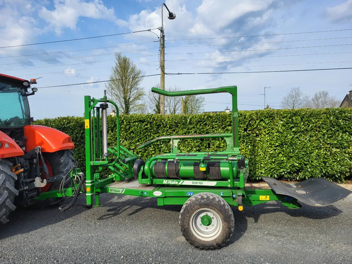 2020 McHale 991B Bale Wrapper - Image 3