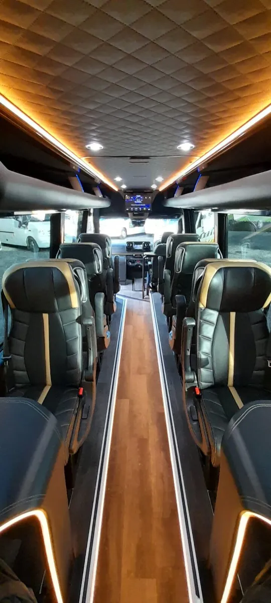 Mercedes Sprinter 11 Seater VIP - Image 4