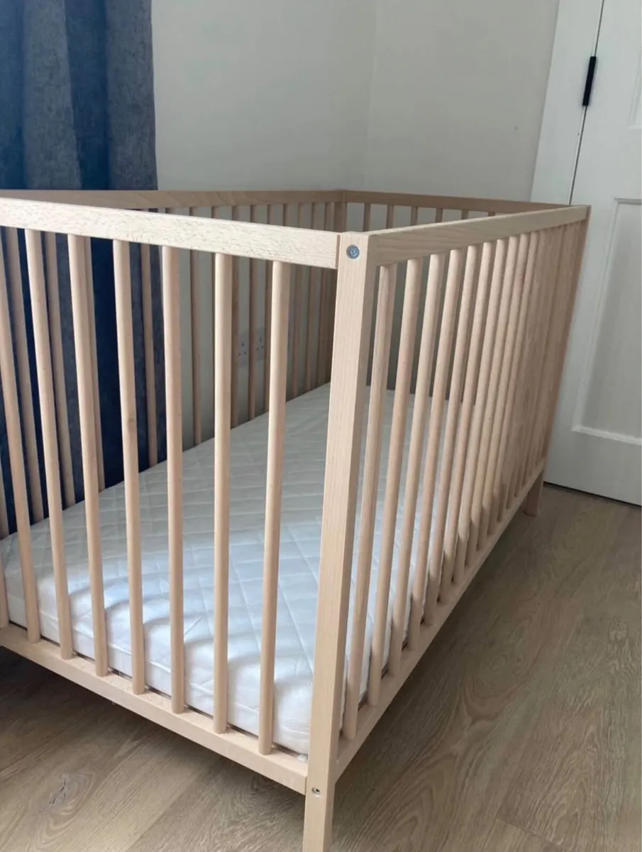 Cot Ikea with mamas and papas mattress like new - Image 1