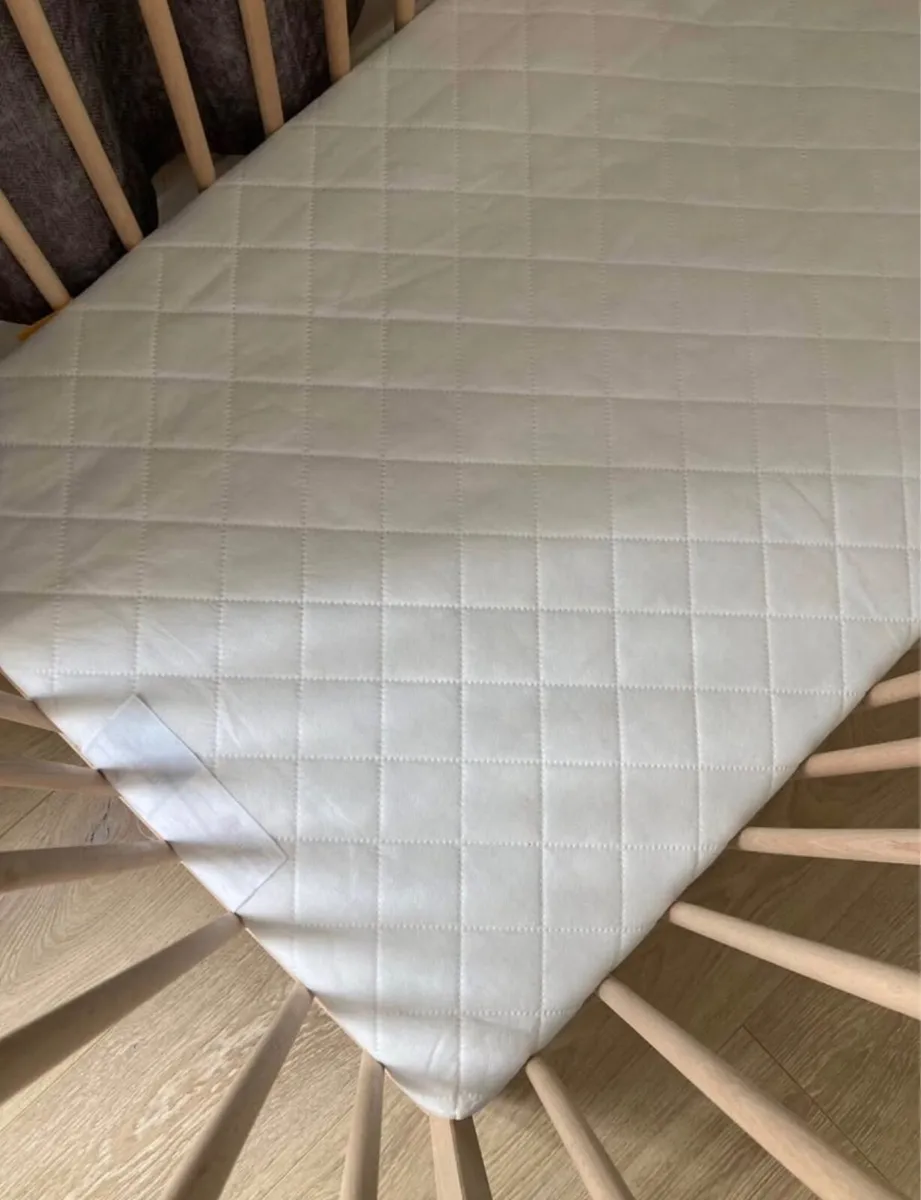 Cot Ikea with mamas and papas mattress like new - Image 3