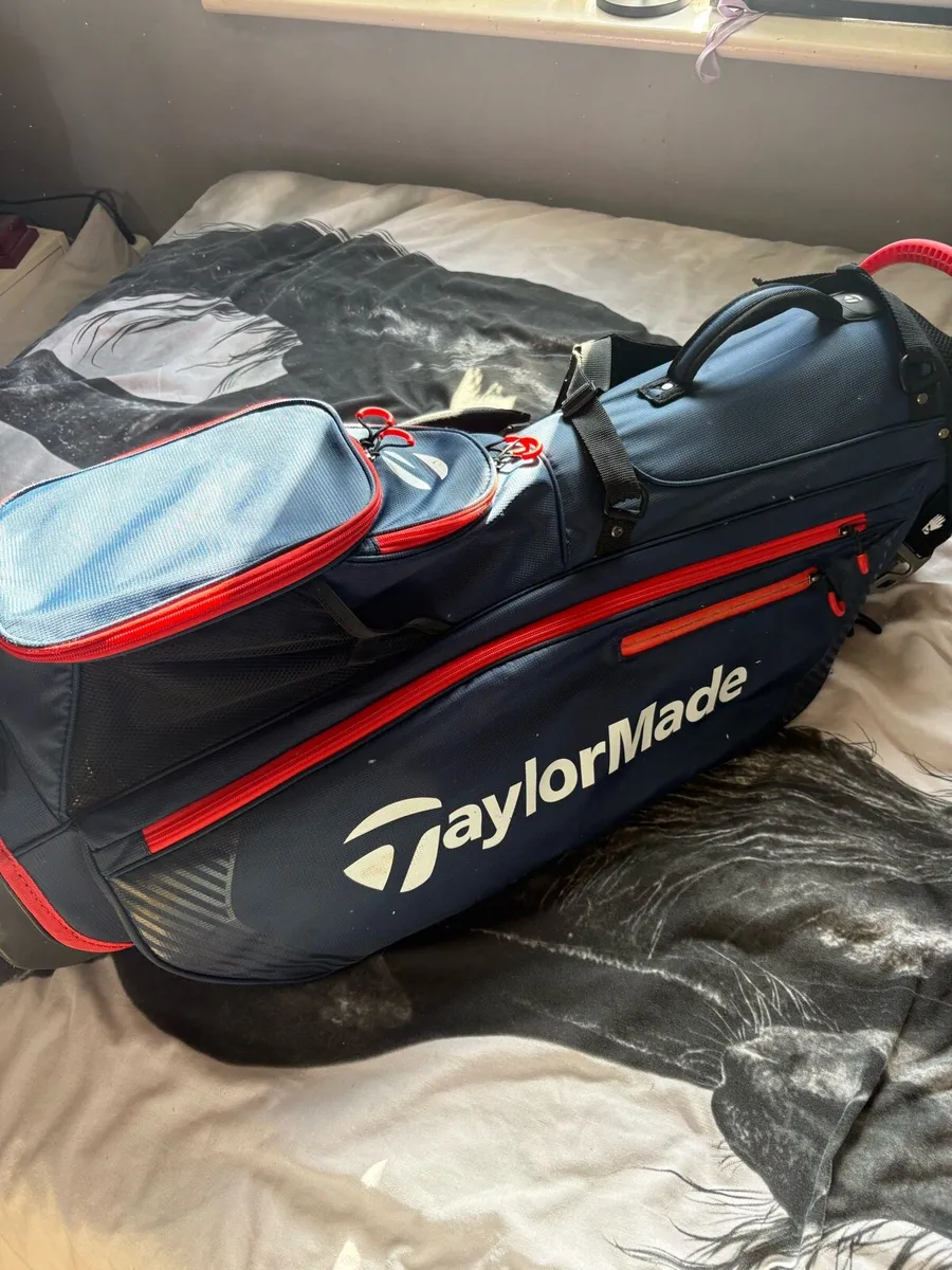 Taylormade stand bag - Image 1