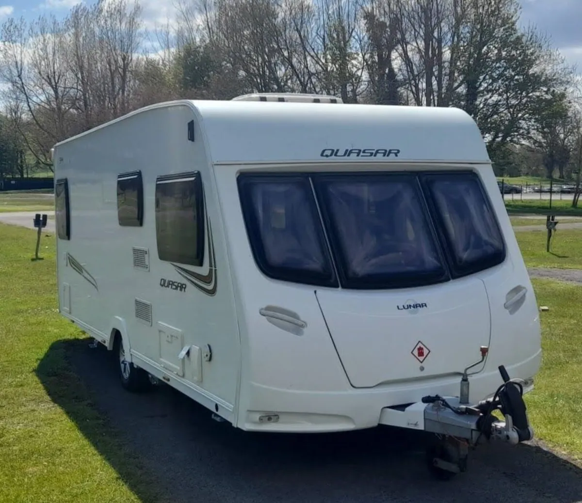 2014 Lunar Quaser 544 - Image 1