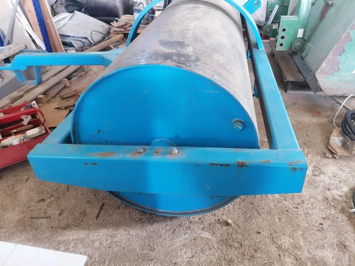 8 foot Land roller - Image 2