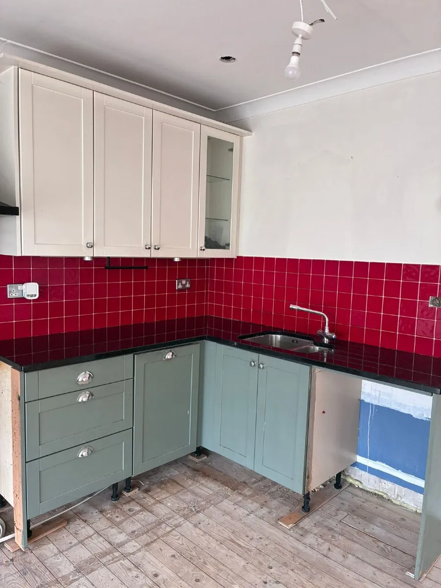 Kitchen -Cabinets, Worktops and Cooker hood - Image 3