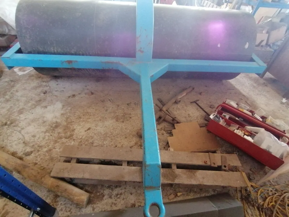 8 foot Land roller - Image 3