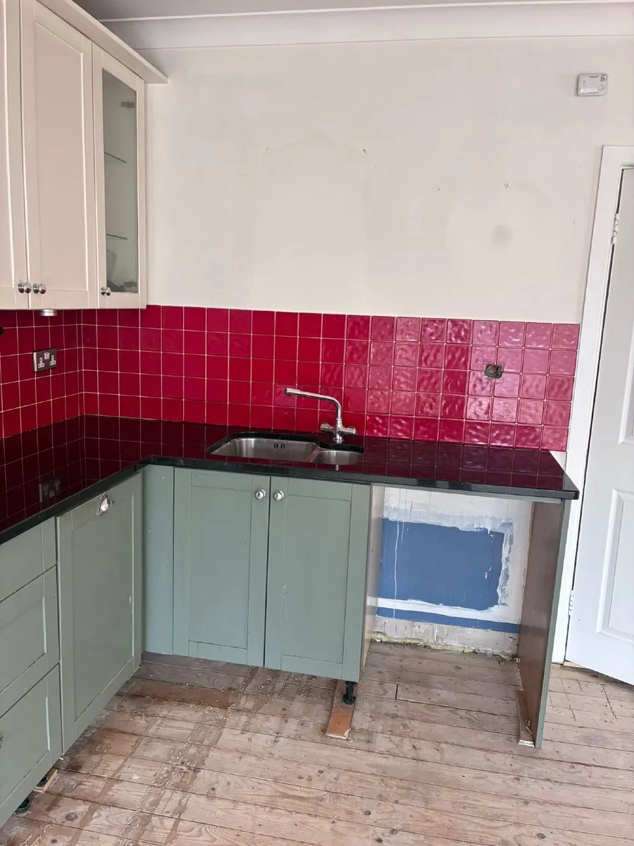 Kitchen -Cabinets, Worktops and Cooker hood - Image 2