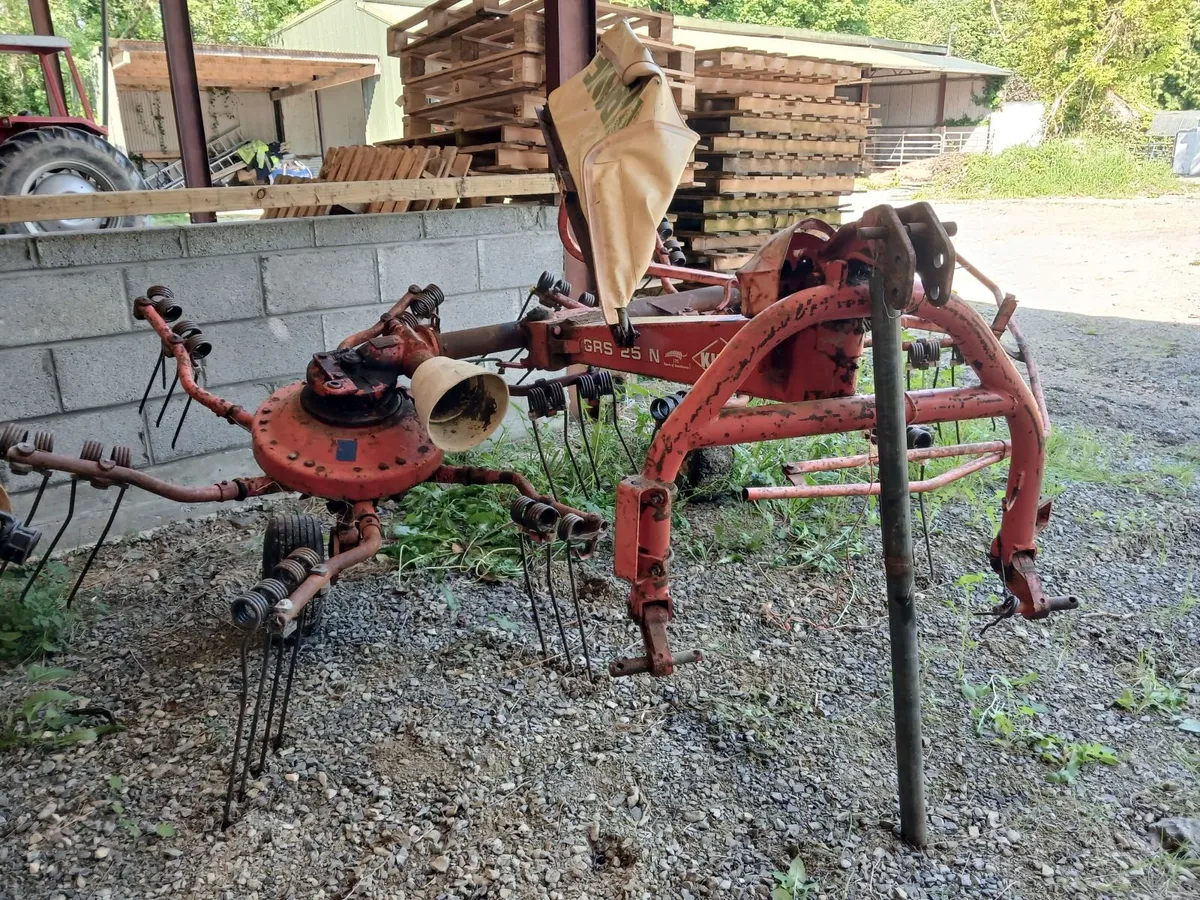 Kuhn gr25 N Tedder - Image 3