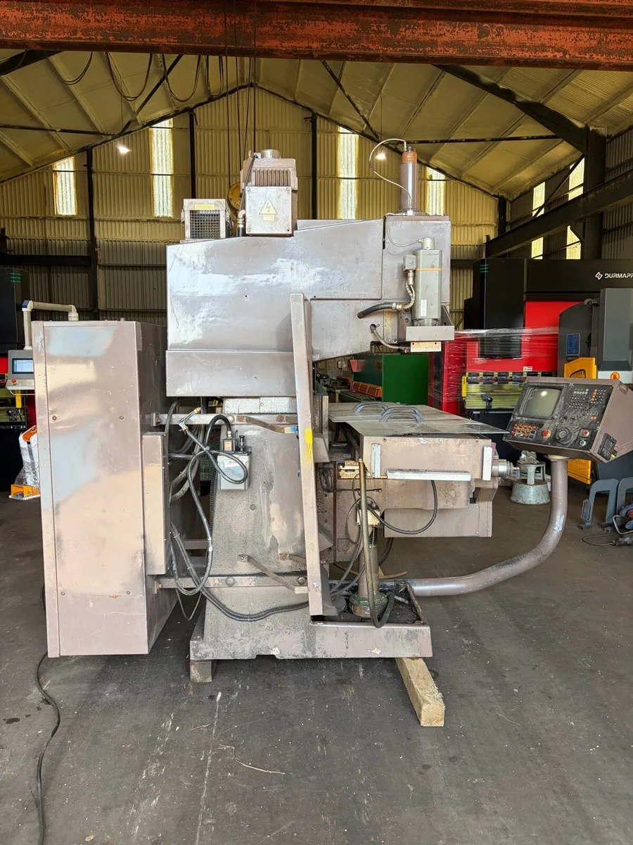 Beaver CNC Mill Milling machine - Image 2