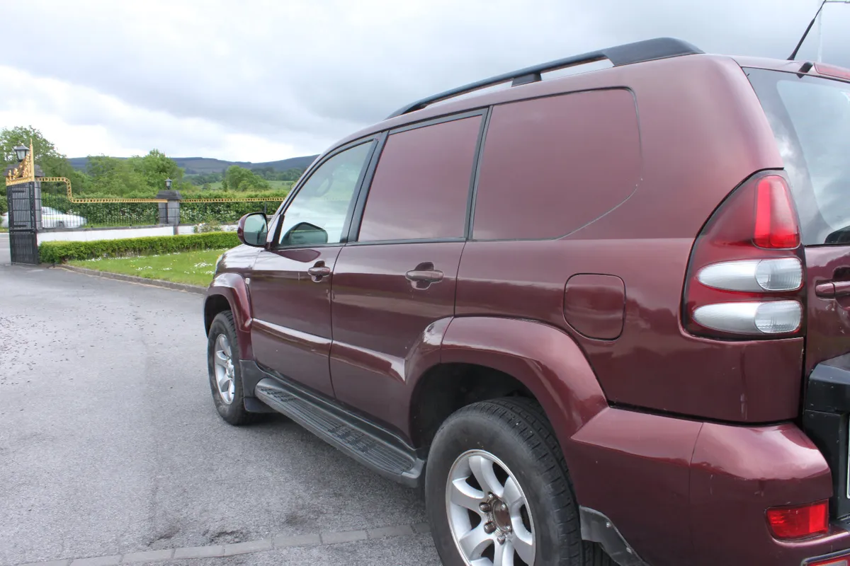 Toyota Land Cruiser 3.0L  LWB AUTO, 2008 - Image 4