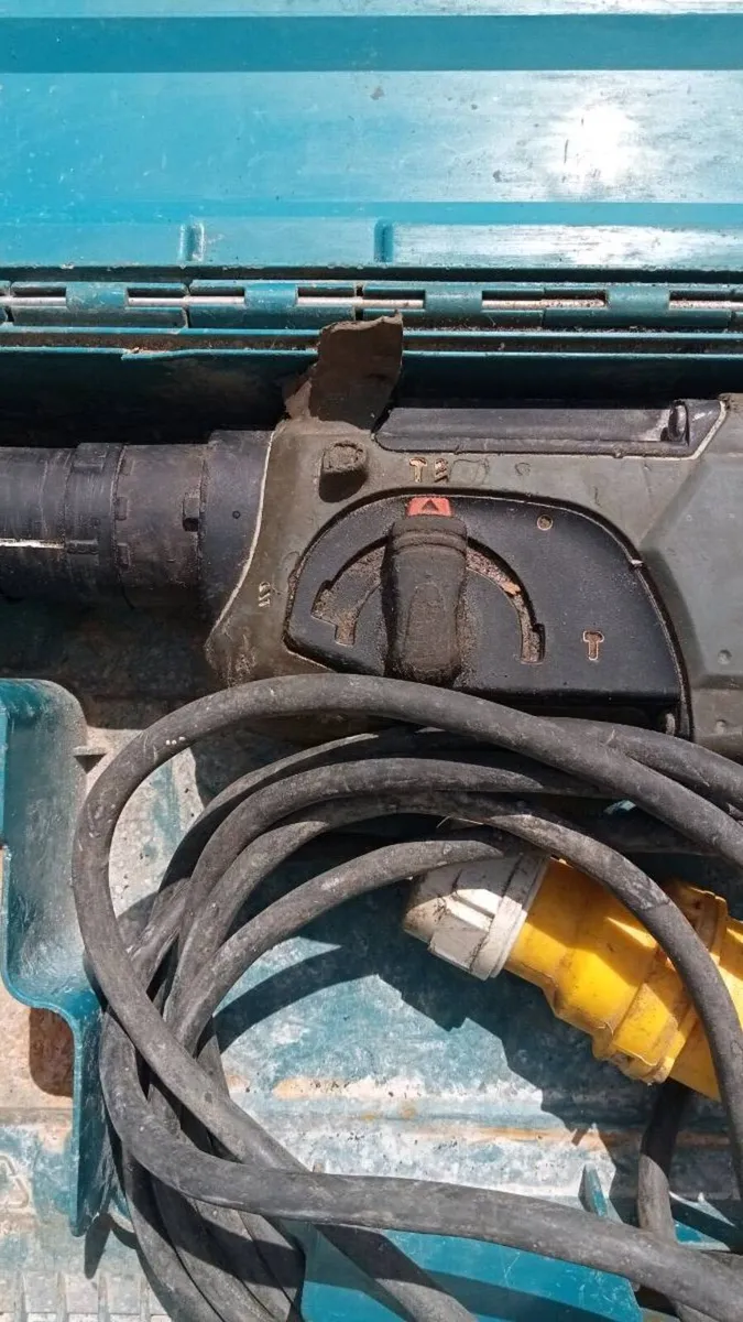Makita sds drill - Image 2