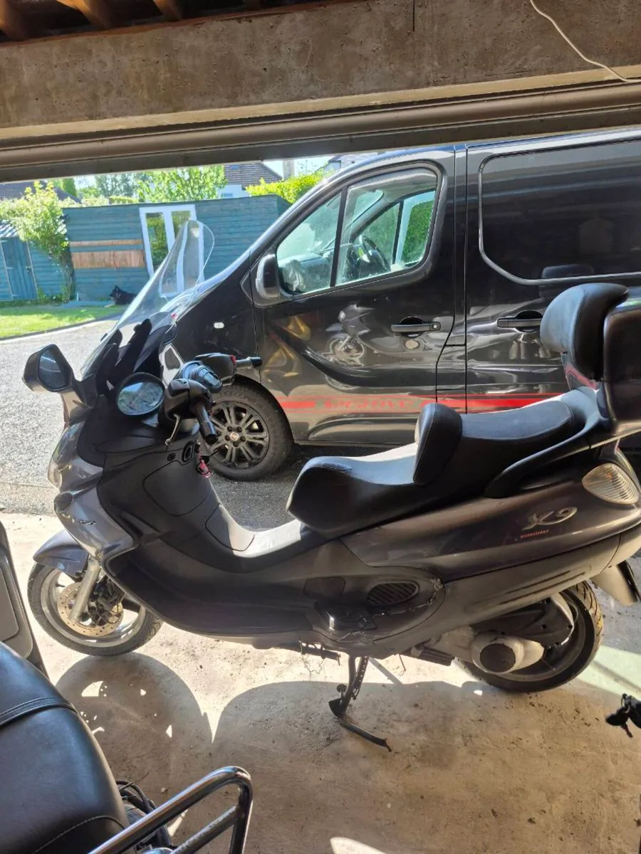 Piaggio X9 250 - Image 4