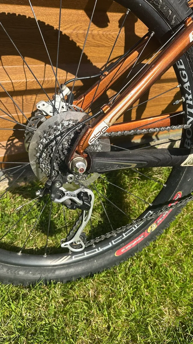 Trek Fuel EX8 mountain bike - Image 2