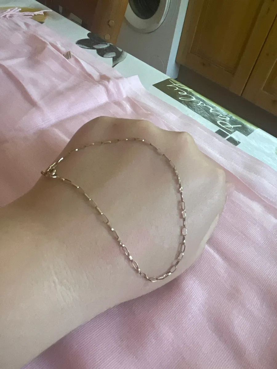 Three gold items - Image 4