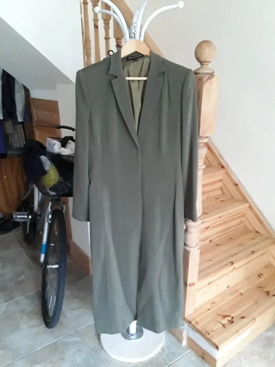 Lovely long code jade green size 12 - Image 1
