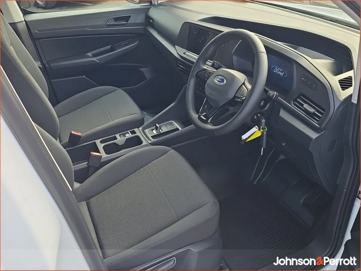 Ford Transit Connect Trend MWB - Image 4