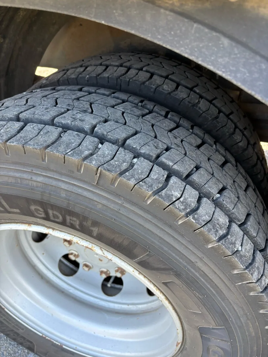 Truck - Image 4